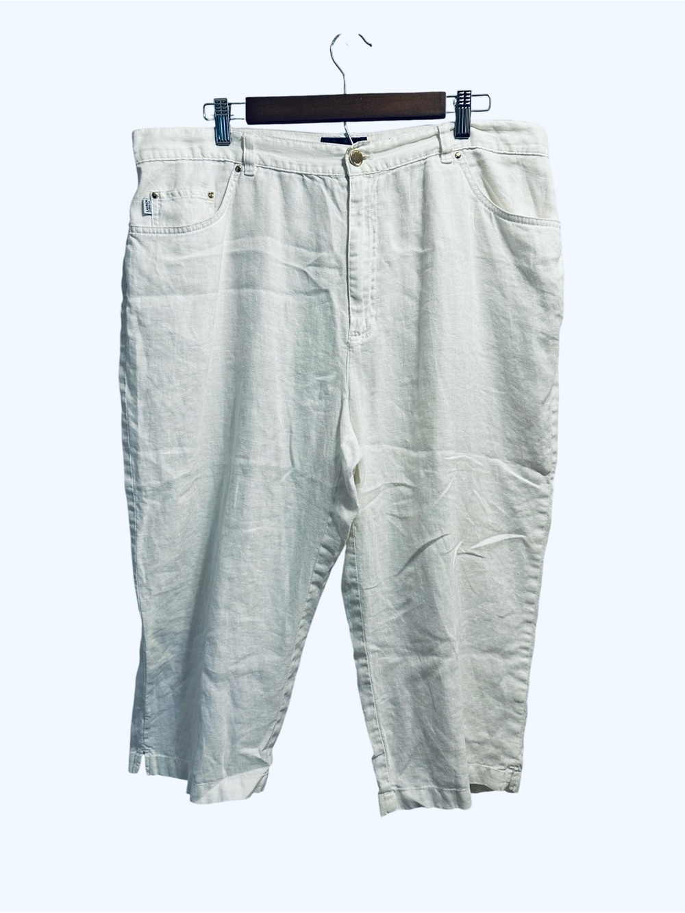Ralph Lauren 100% linen cropped white pants with gold button Size 18W
